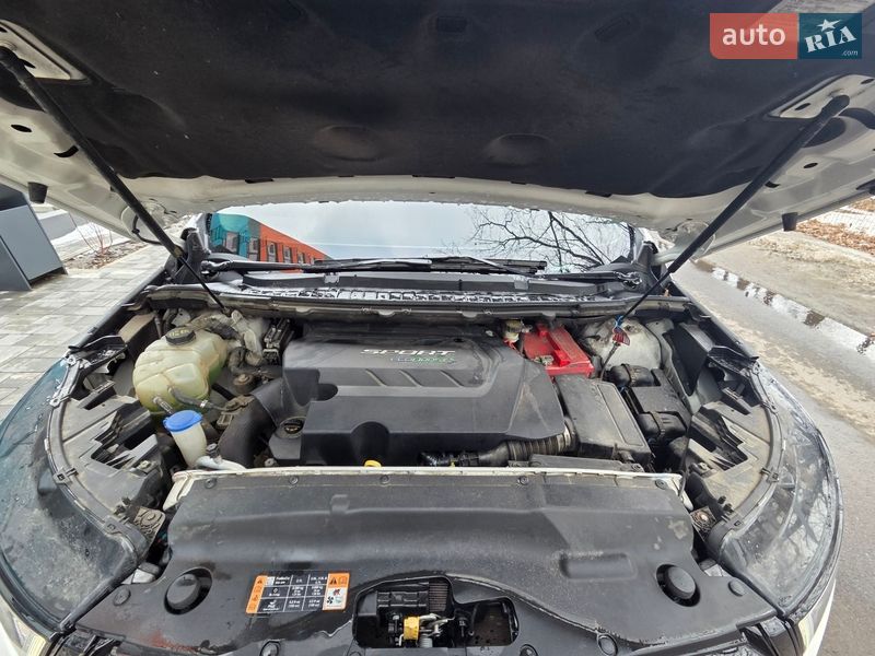 Позашляховик / Кросовер Ford Edge 2015 в Чернігові