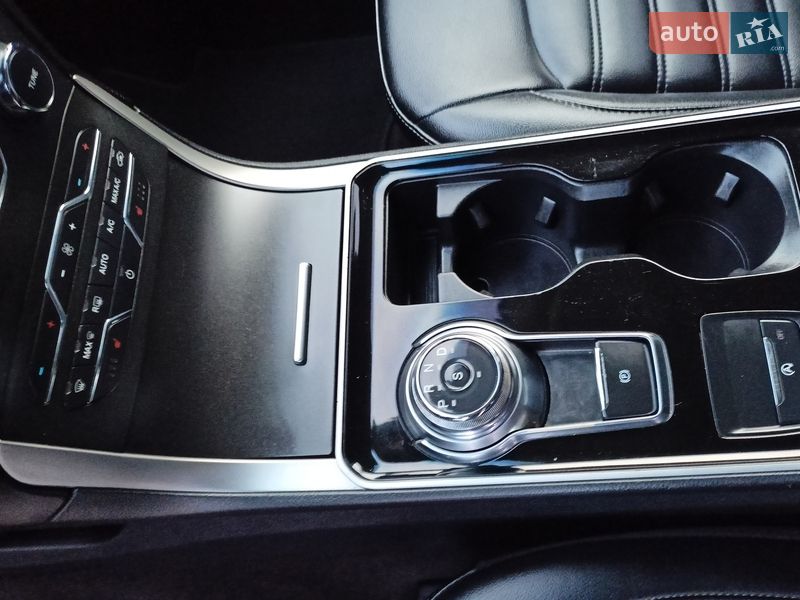 Позашляховик / Кросовер Ford Edge 2019 в Дубні фото 14 Позашляховик / Кросовер Ford Edge 2019 в Дубні