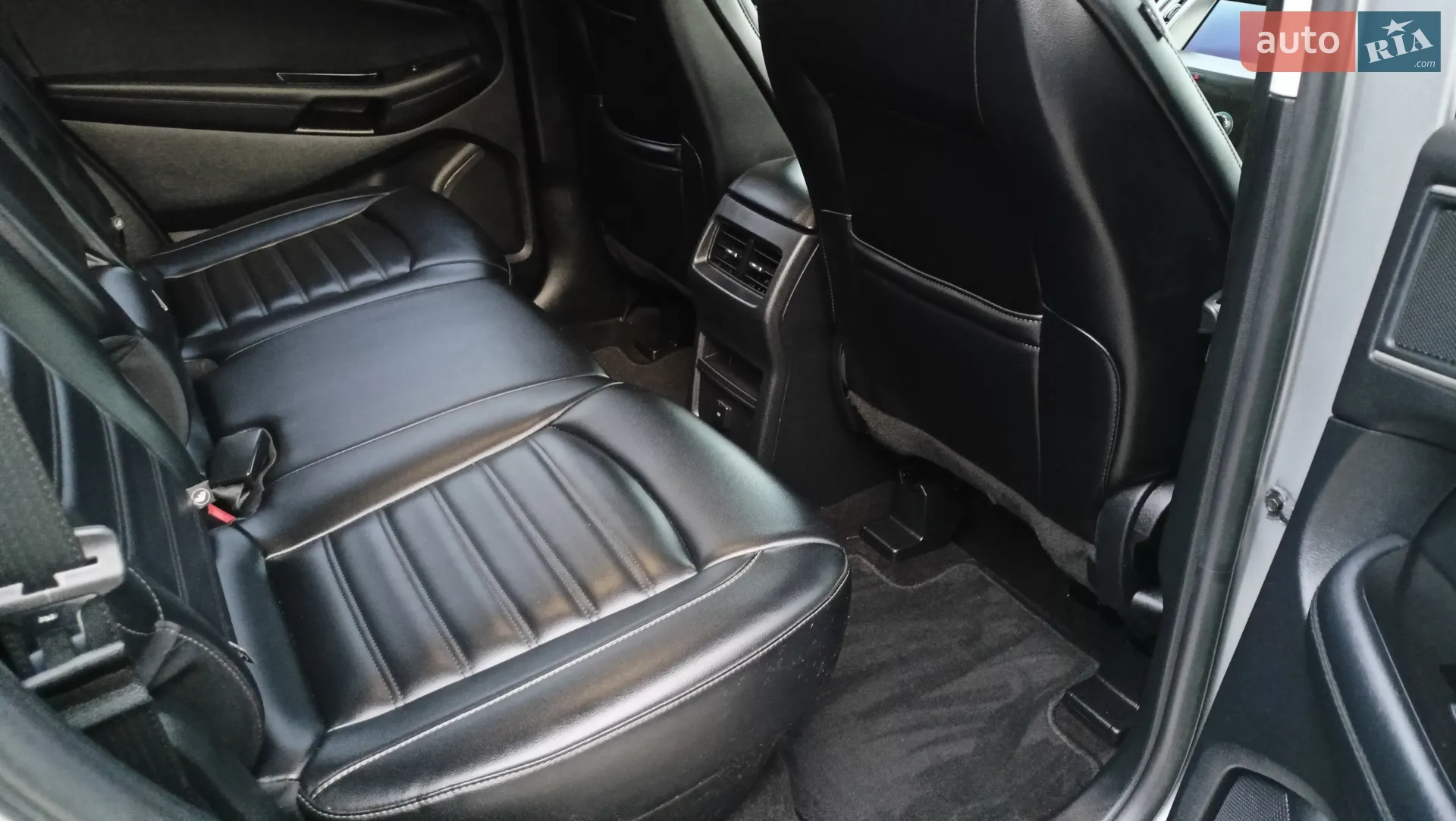 2019 Ford Edge - мініатюра 26