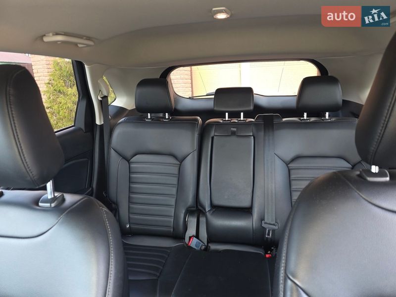 Позашляховик / Кросовер Ford Edge 2019 в Переяславі