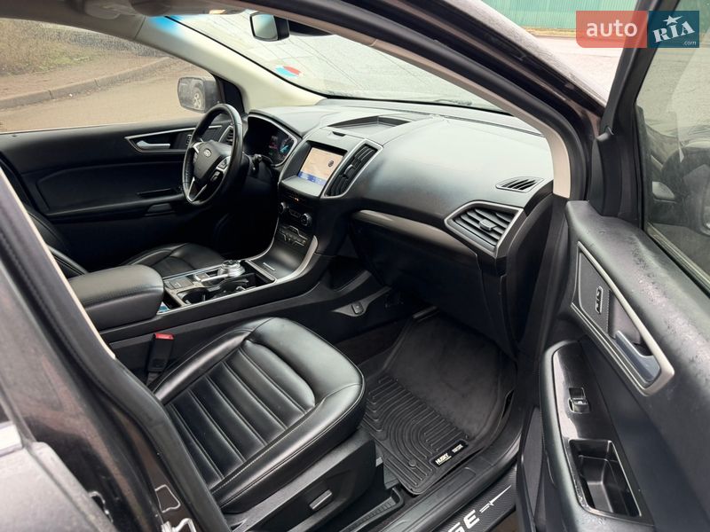 Позашляховик / Кросовер Ford Edge 2020 в Рівному