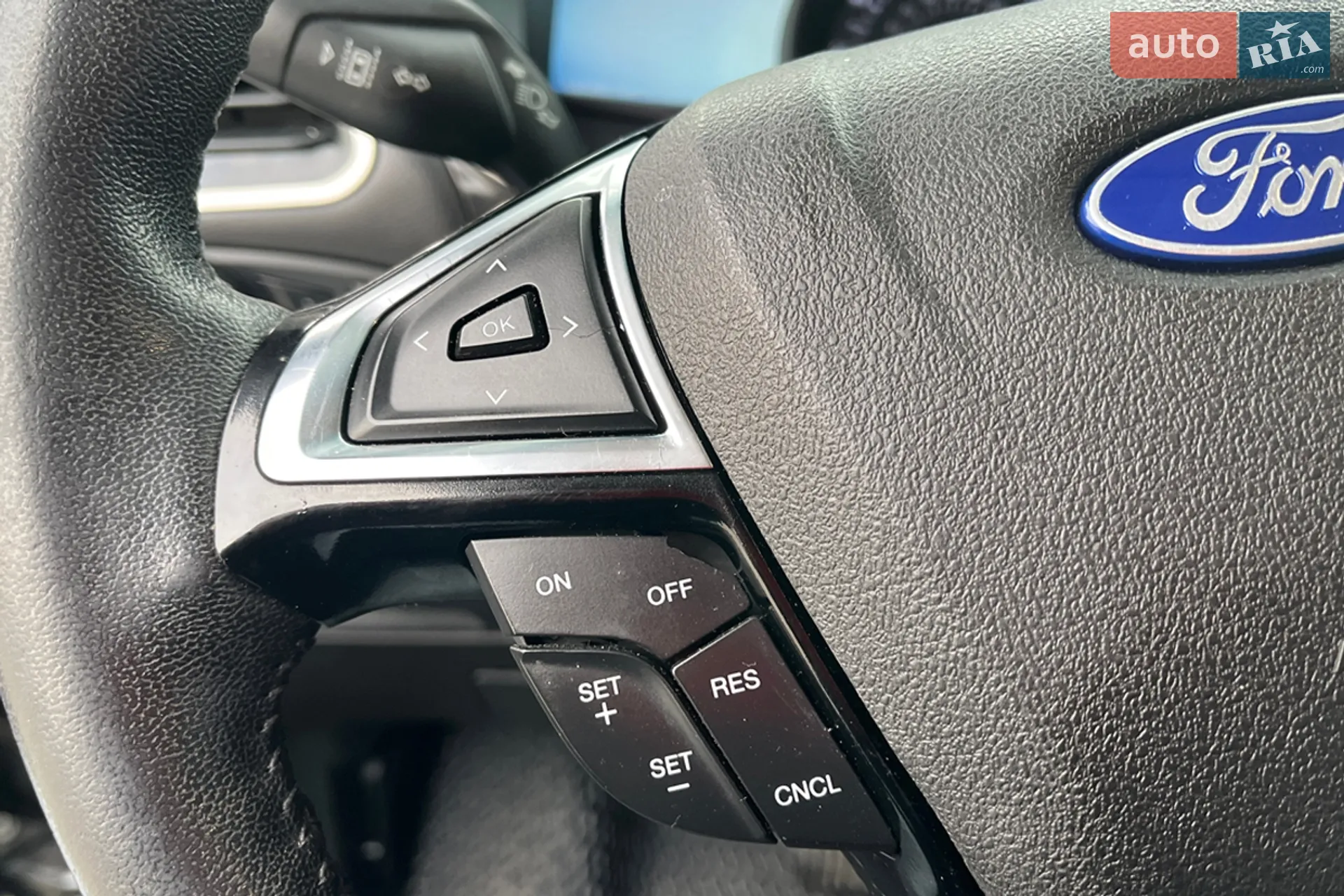 2019 Ford Edge - мініатюра 12