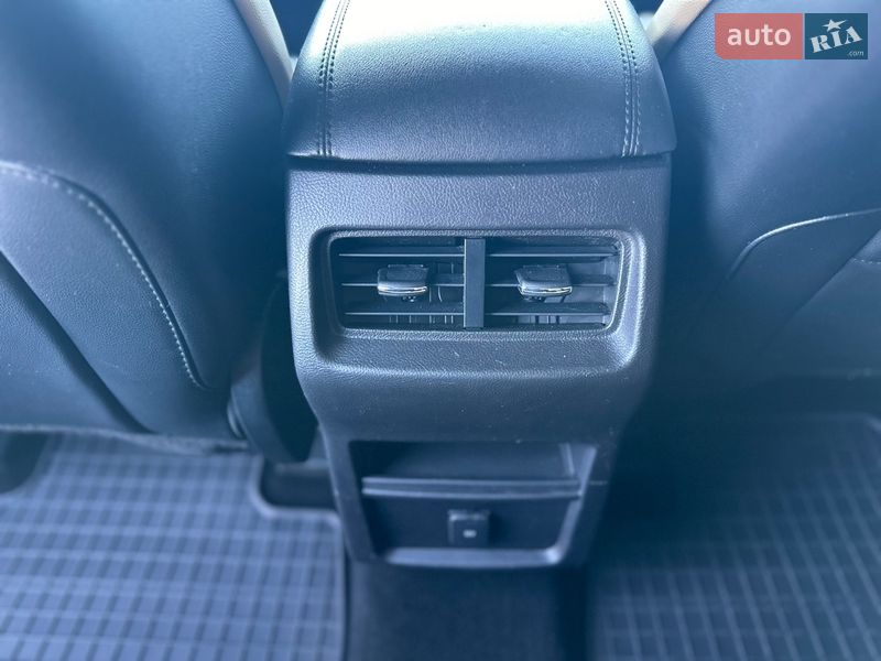 Внедорожник / Кроссовер Ford Edge 2017 в Владимире фото 86 Внедорожник / Кроссовер Ford Edge 2017 в Владимире