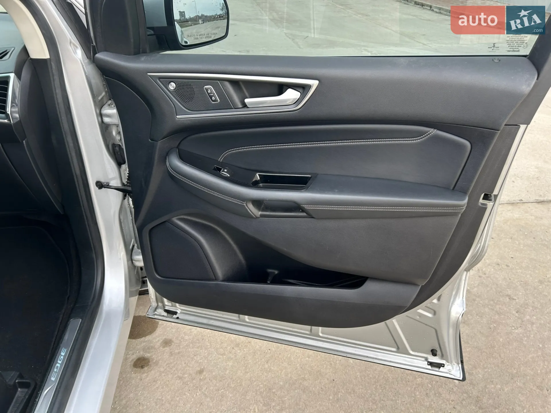 2019 Ford Edge - мініатюра 28