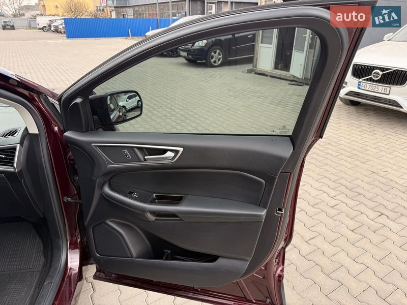 Позашляховик / Кросовер Ford Edge 2019 в Ужгороді