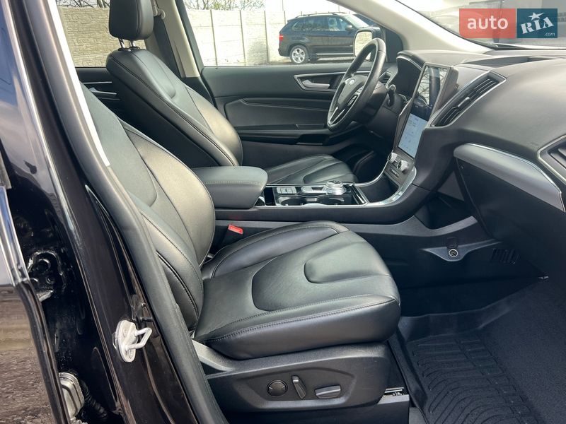 Позашляховик / Кросовер Ford Edge 2021 в Рівному