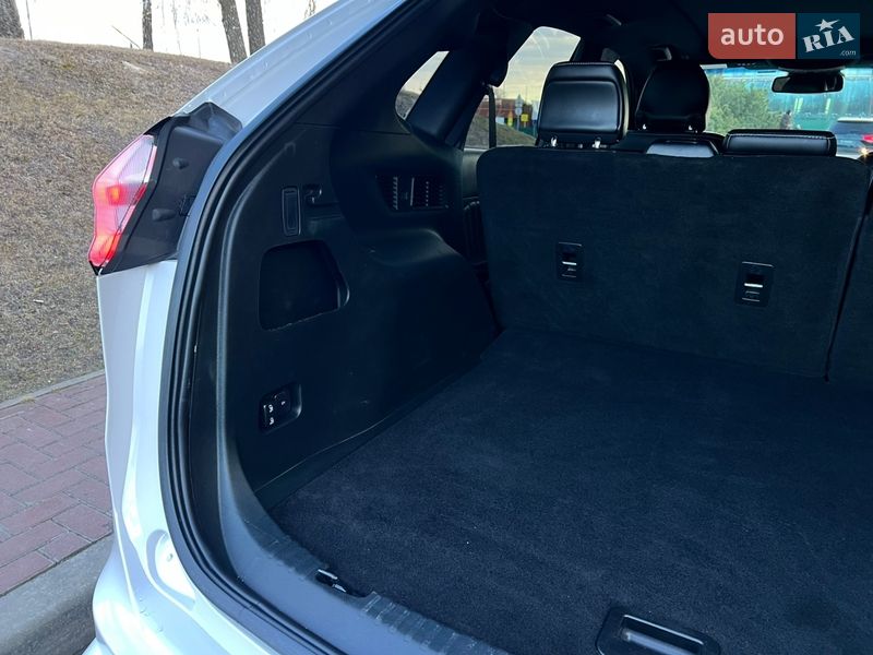 Внедорожник / Кроссовер Ford Edge 2019 в Киеве фото 45 Внедорожник / Кроссовер Ford Edge 2019 в Киеве