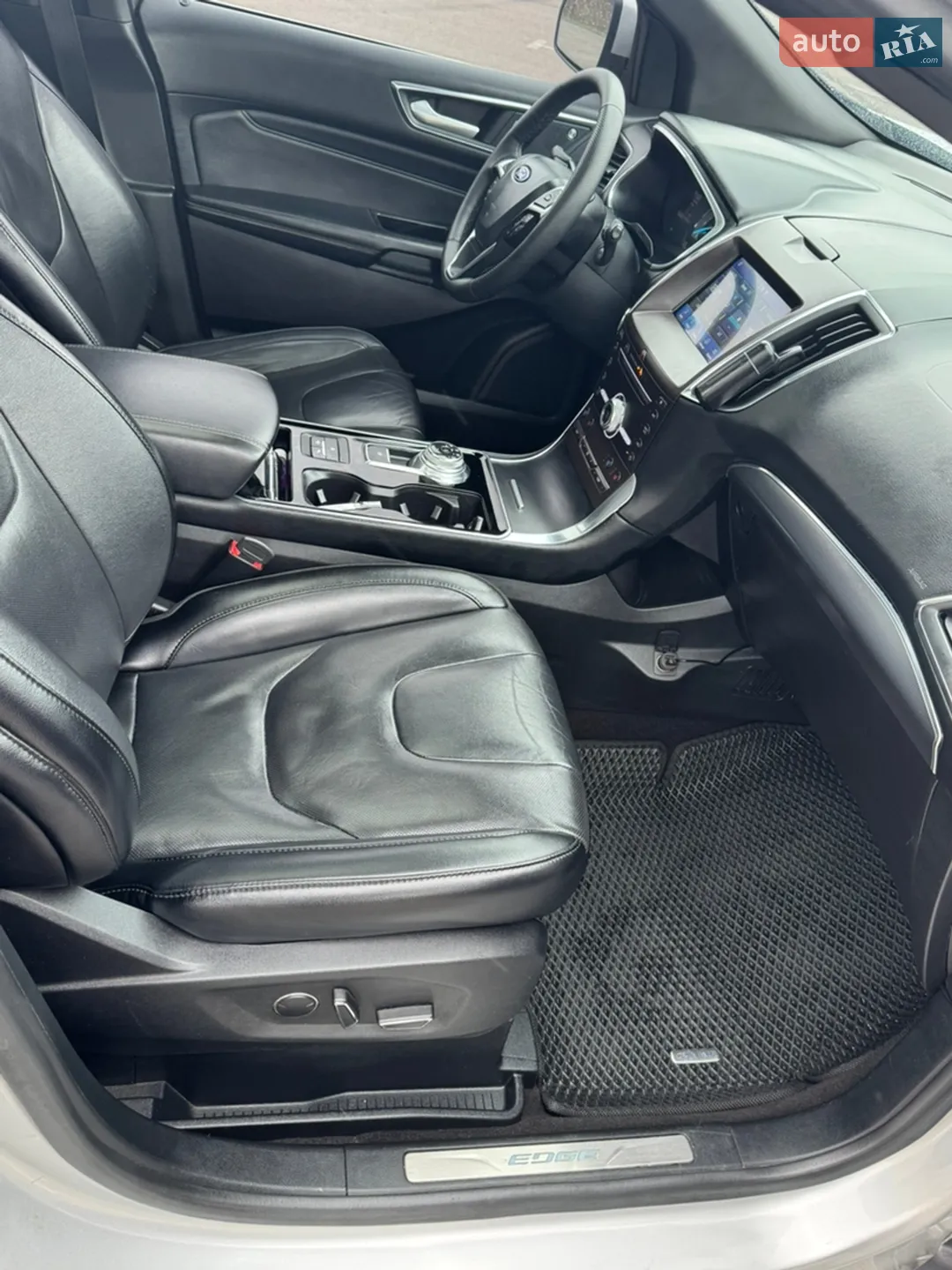 2018 Ford Edge - мініатюра 16