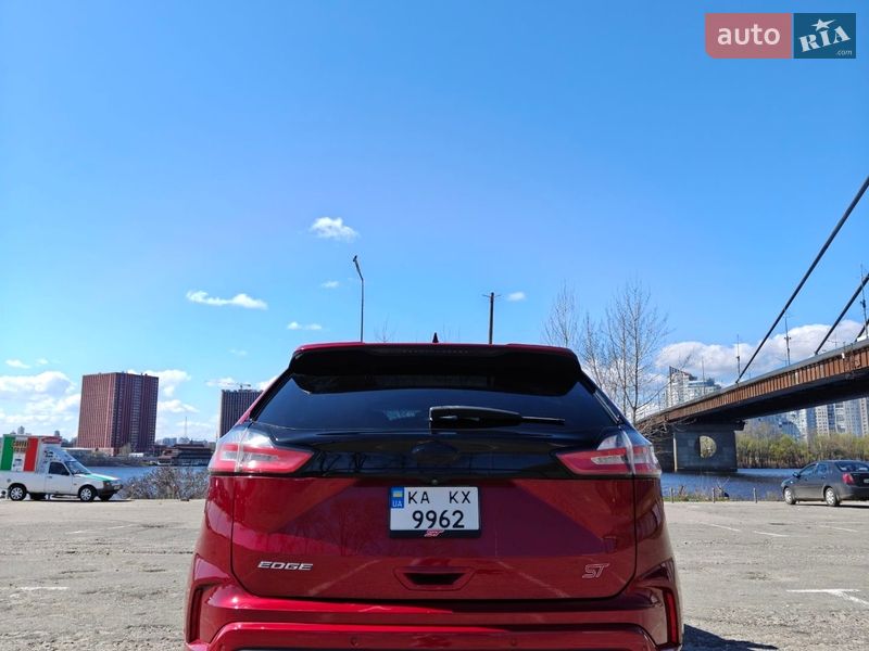 Позашляховик / Кросовер Ford Edge 2018 в Києві