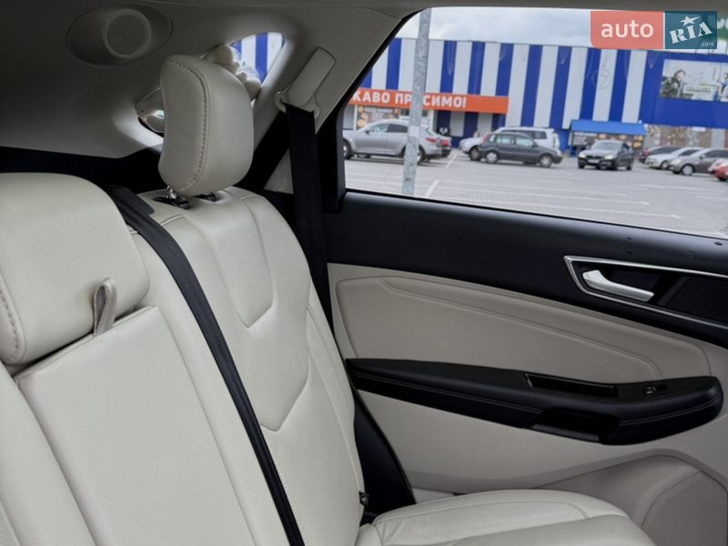 Позашляховик / Кросовер Ford Edge 2017 в Южноукраїнську