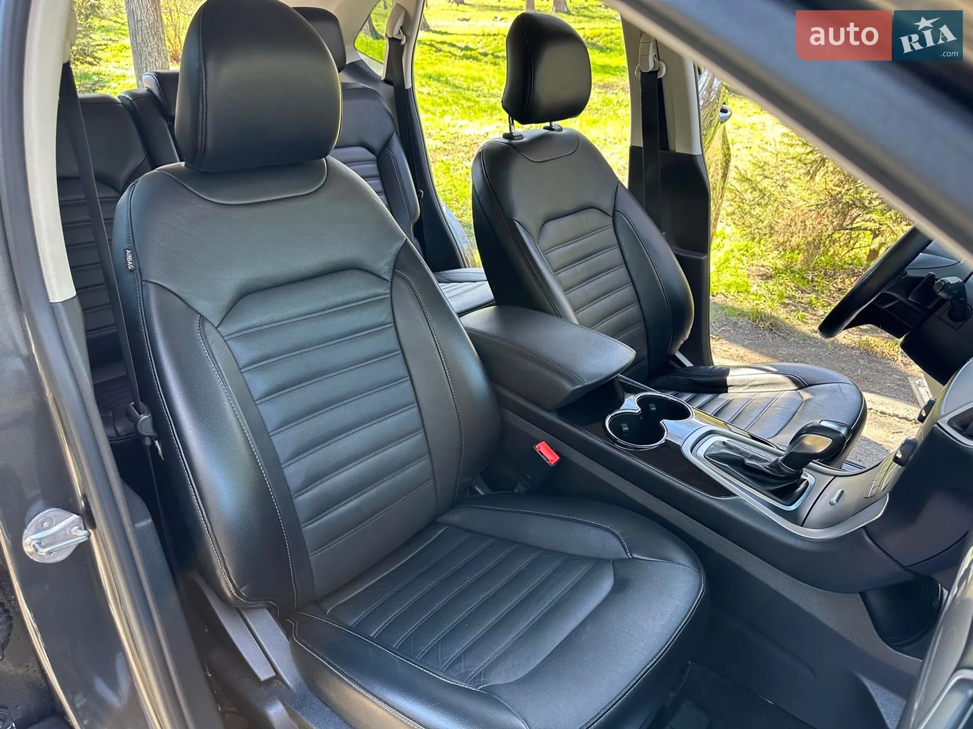 2016 Ford Edge - мініатюра 28