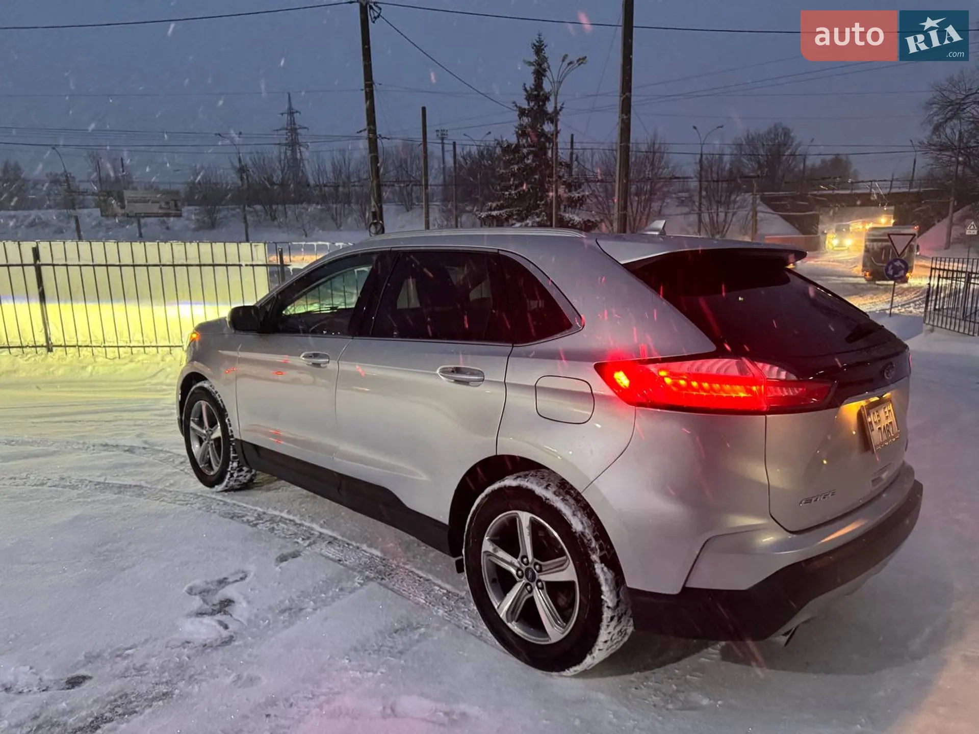 2019 Ford Edge - мініатюра 3