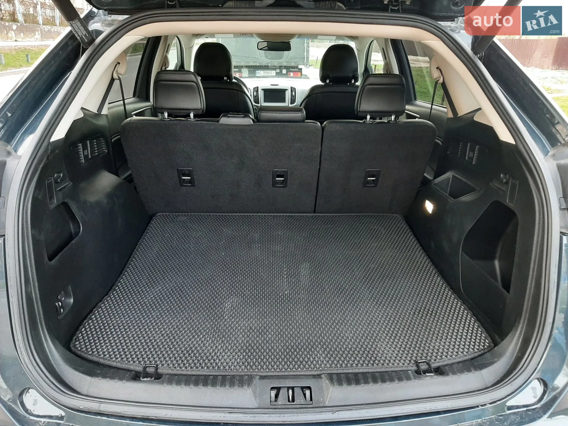 2019 Ford Edge - мініатюра 14