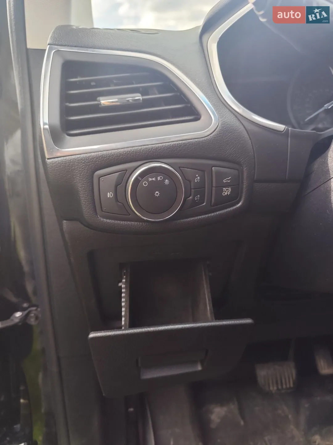 2018 Ford Edge - мініатюра 2