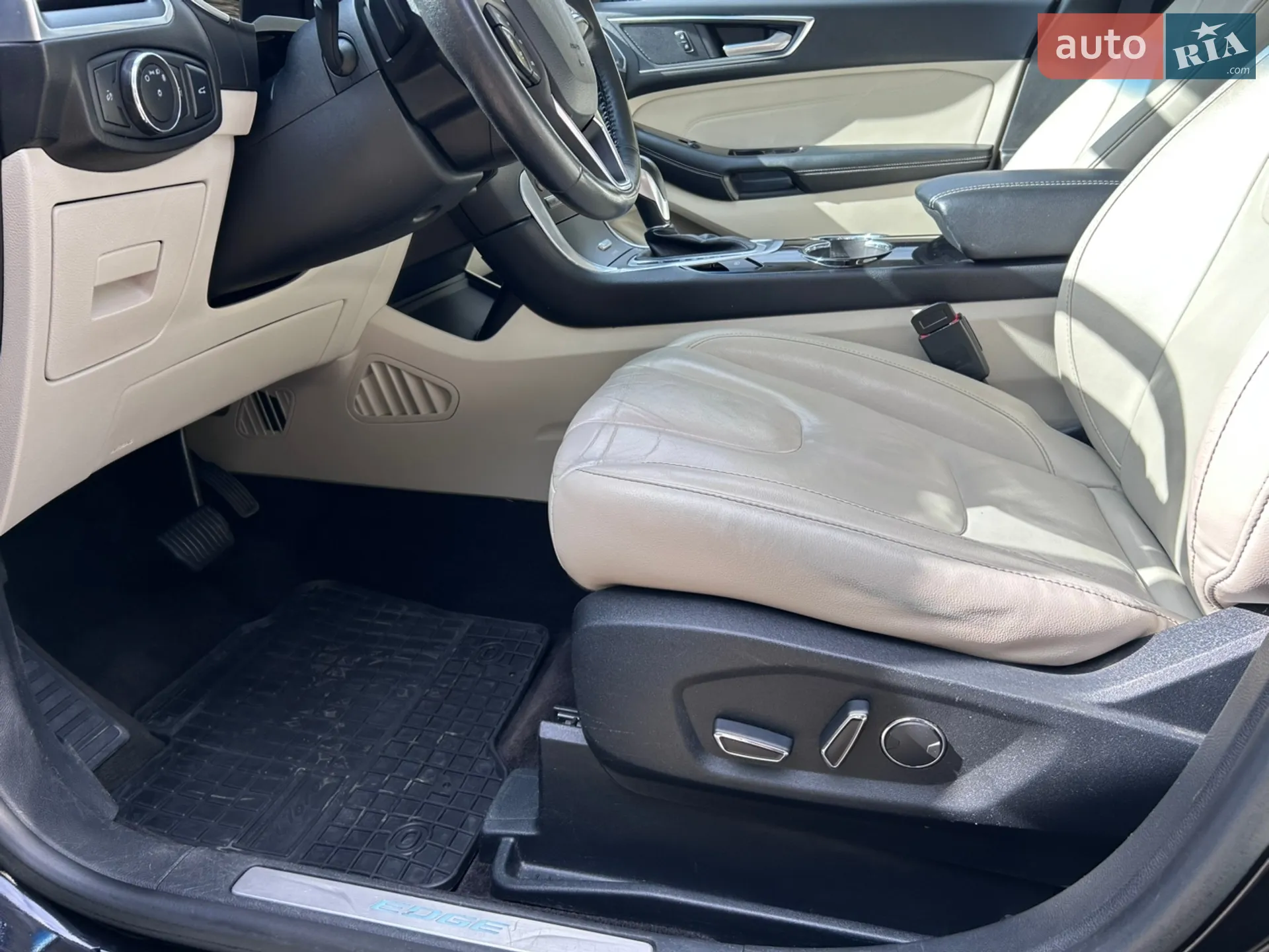 2017 Ford Edge - мініатюра 21