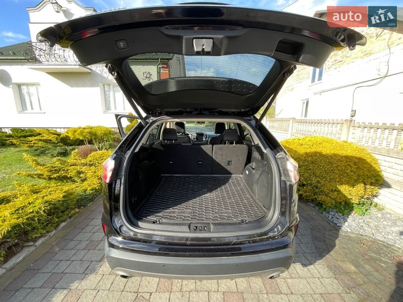 Позашляховик / Кросовер Ford Edge 2021 в Буську