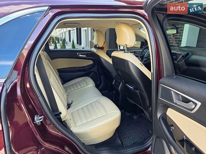 Внедорожник / Кроссовер Ford Edge 2018 в Хмельницком