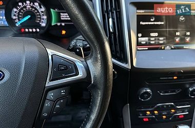 Позашляховик / Кросовер Ford Edge 2015 в Черкасах