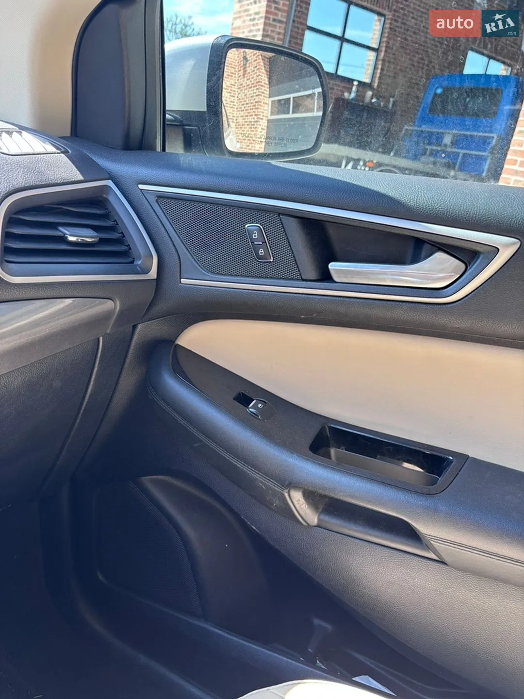 2019 Ford Edge - мініатюра 18