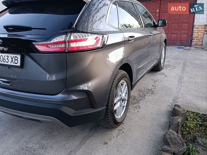 Внедорожник / Кроссовер Ford Edge 2021 в Радехове