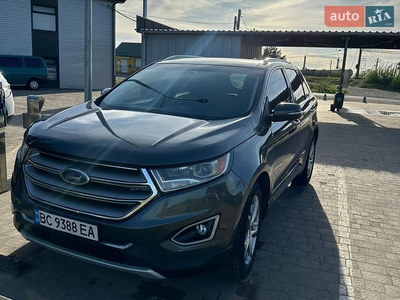 Позашляховик / Кросовер Ford Edge 2016 в Мостиській