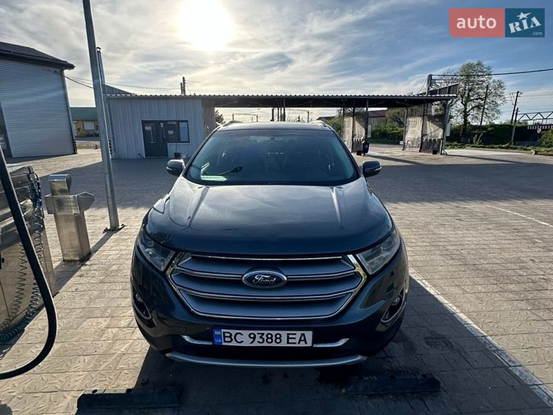 Позашляховик / Кросовер Ford Edge 2016 в Мостиській