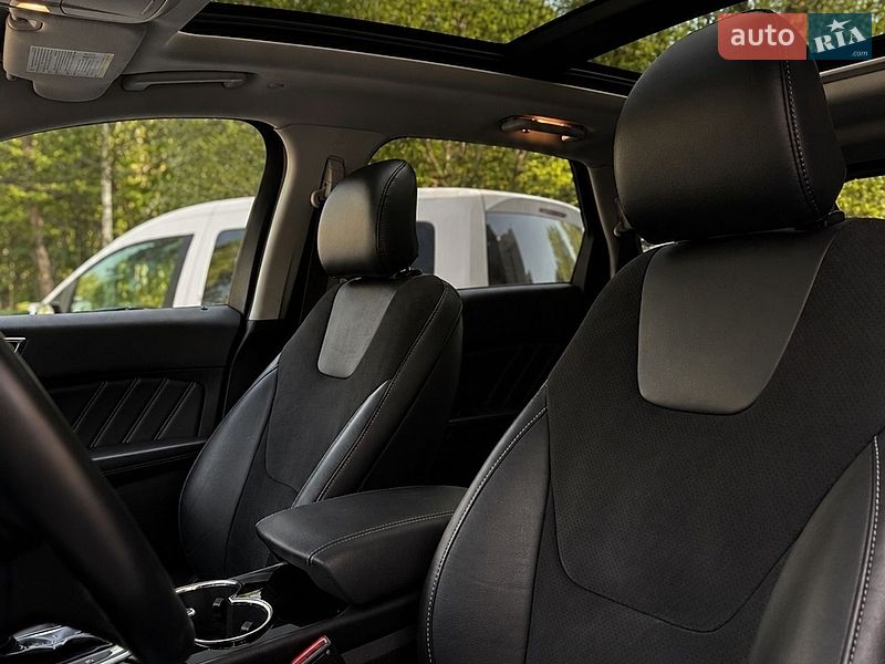 Внедорожник / Кроссовер Ford Edge 2015 в Хмельницком