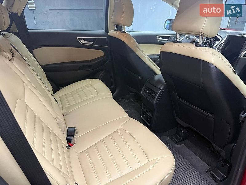 Внедорожник / Кроссовер Ford Edge 2021 в Черновцах