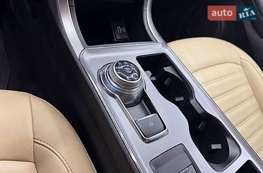 Внедорожник / Кроссовер Ford Edge 2021 в Черновцах
