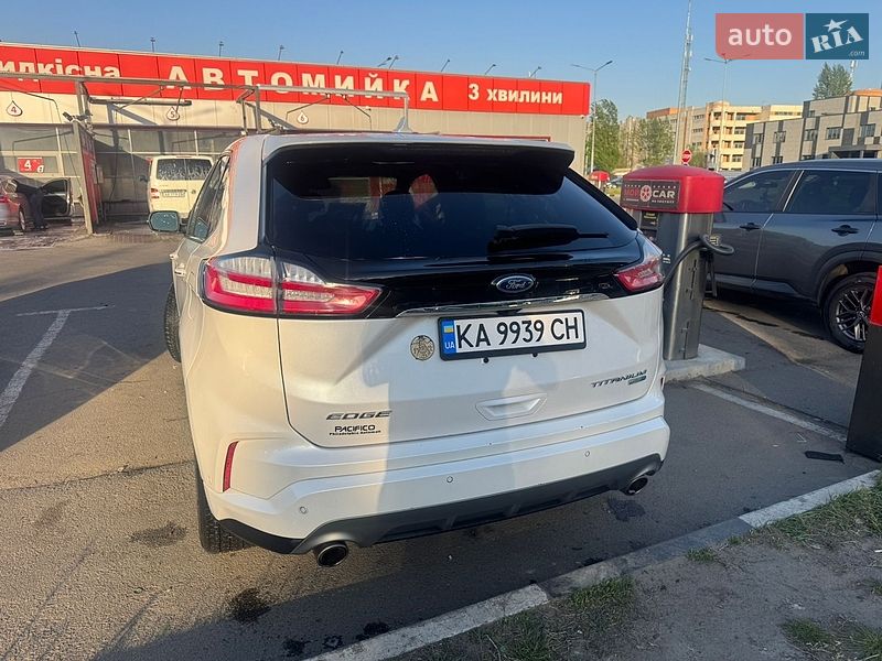 Позашляховик / Кросовер Ford Edge 2018 в Києві