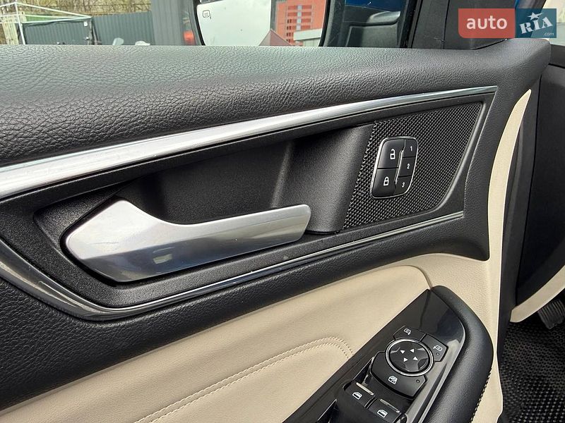Позашляховик / Кросовер Ford Edge 2017 в Дніпрі