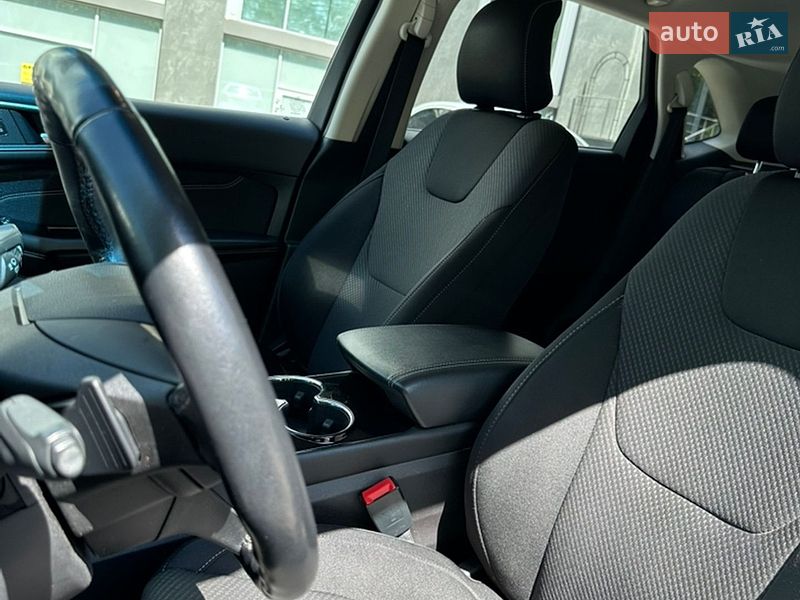 Позашляховик / Кросовер Ford Edge 2017 в Дніпрі