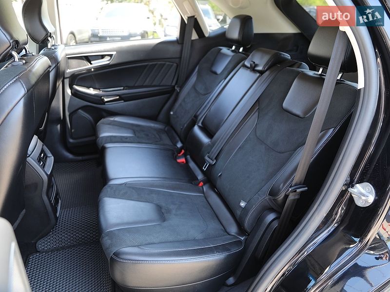 Внедорожник / Кроссовер Ford Edge 2016 в Харькове