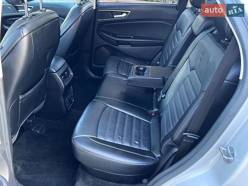 Внедорожник / Кроссовер Ford Edge 2015 в Луцке