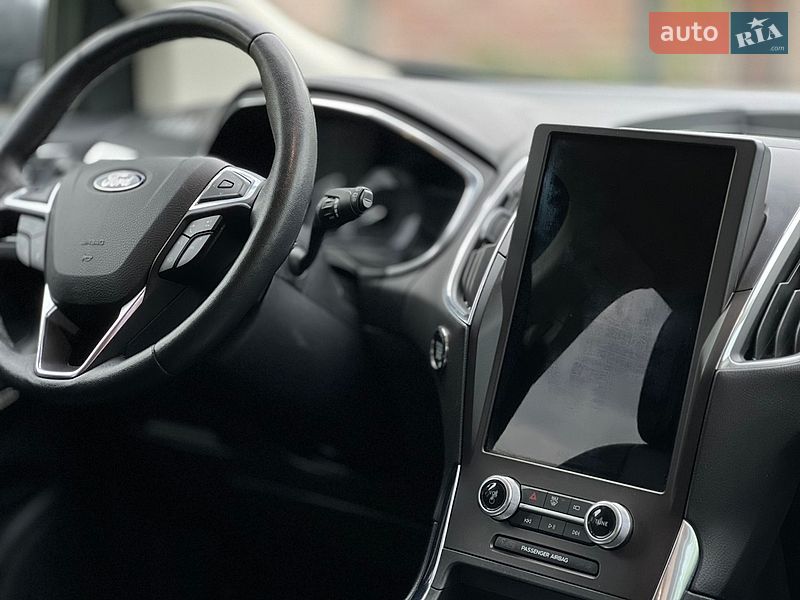 Внедорожник / Кроссовер Ford Edge 2021 в Ивано-Франковске