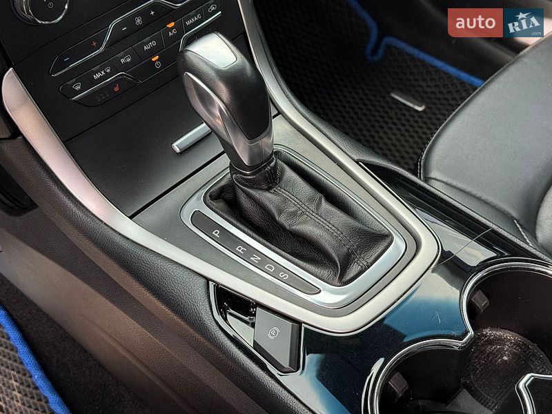 Позашляховик / Кросовер Ford Edge 2018 в Києві