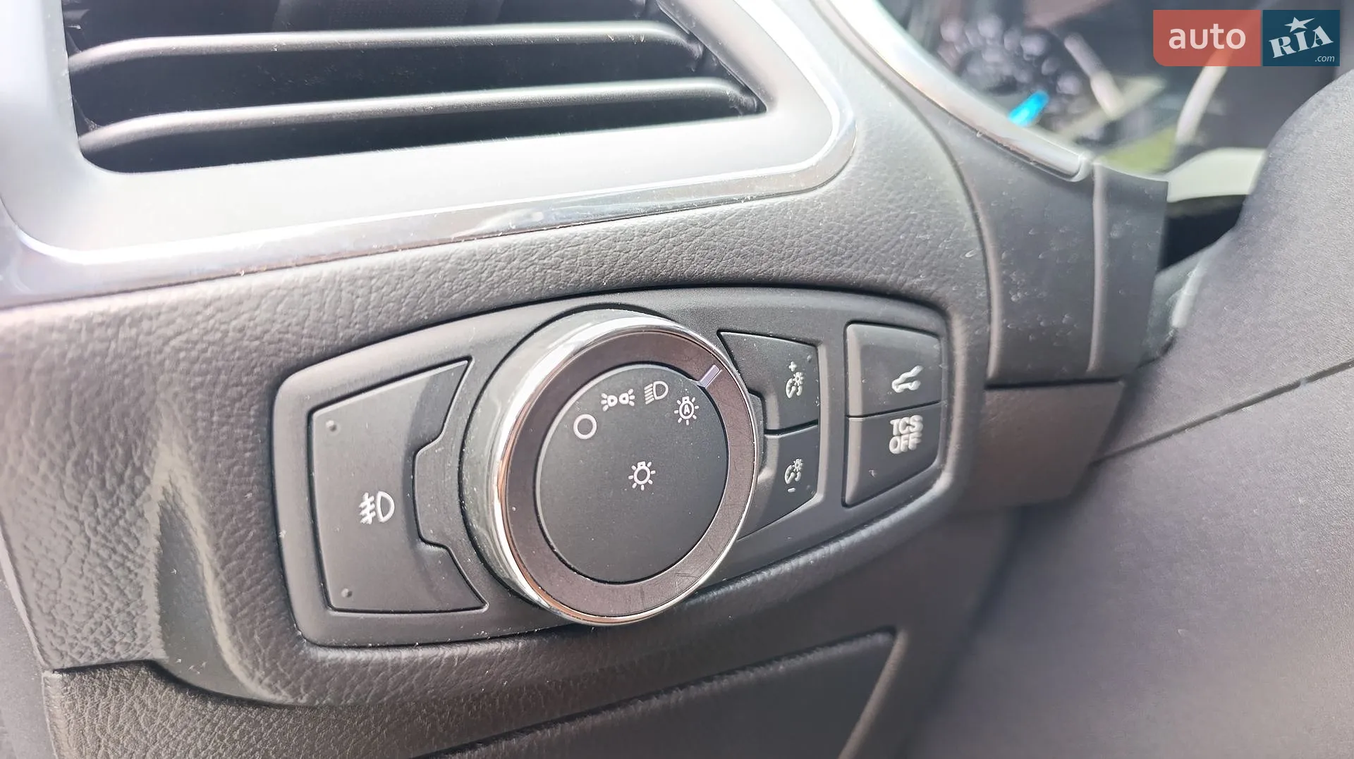 2019 Ford Edge - мініатюра 43