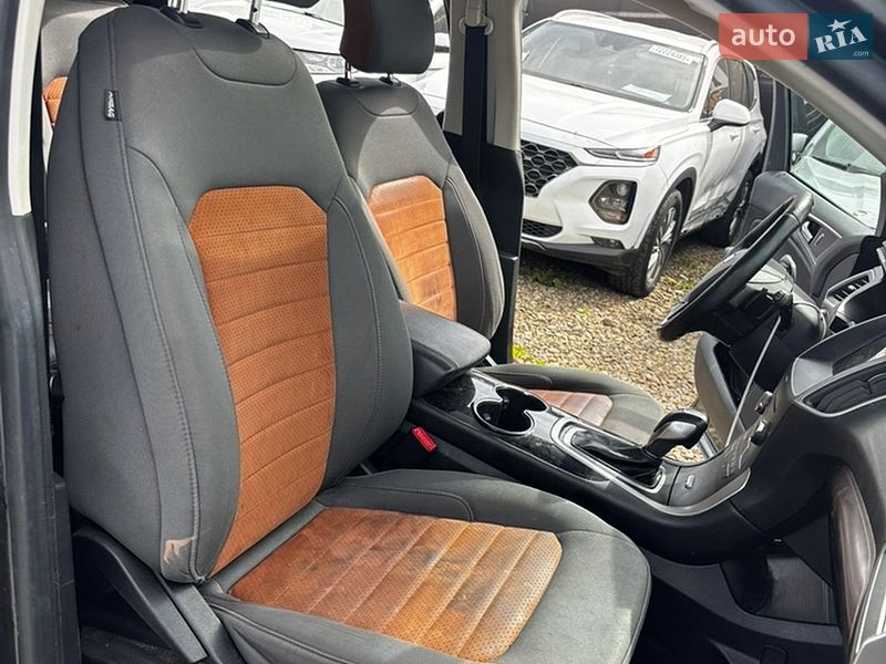 Внедорожник / Кроссовер Ford Edge 2018 в Стрые