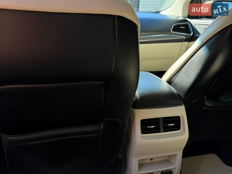 Позашляховик / Кросовер Ford Edge 2017 в Бердичеві
