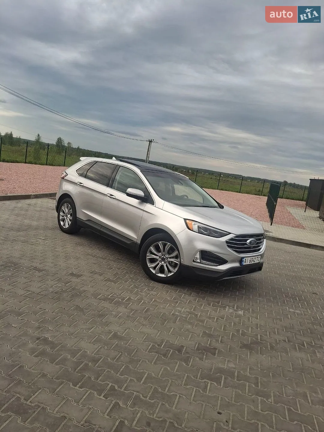2019 Ford Edge - мініатюра 2
