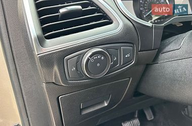 Внедорожник / Кроссовер Ford Edge 2017 в Жовкве
