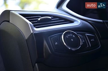 Позашляховик / Кросовер Ford Edge 2018 в Трускавці