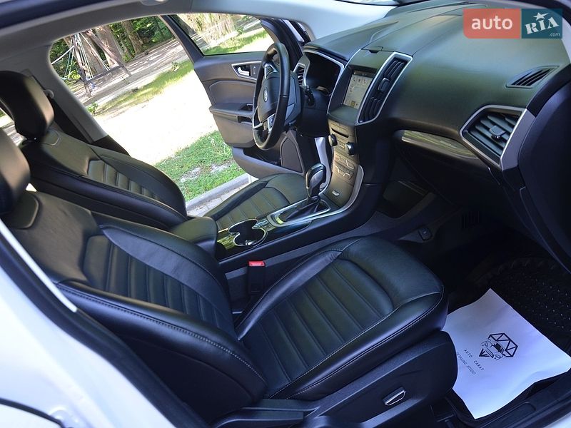 Позашляховик / Кросовер Ford Edge 2018 в Трускавці