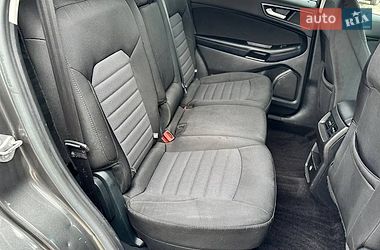 Позашляховик / Кросовер Ford Edge 2016 в Луцьку