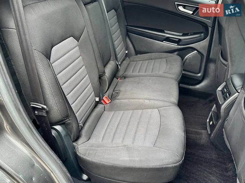 Позашляховик / Кросовер Ford Edge 2016 в Луцьку