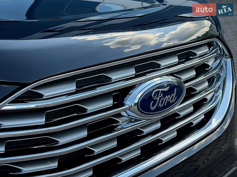 Позашляховик / Кросовер Ford Edge 2022 в Івано-Франківську