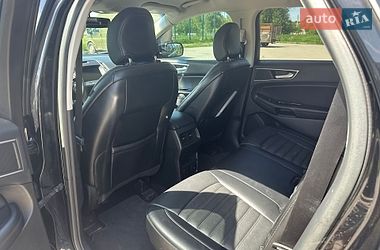 Позашляховик / Кросовер Ford Edge 2016 в Сумах