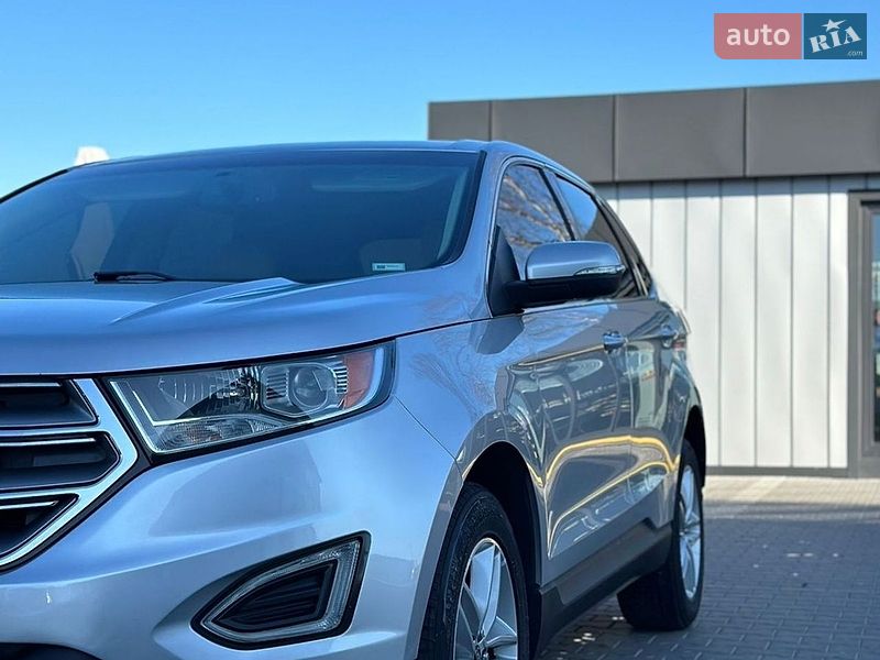 Позашляховик / Кросовер Ford Edge 2017 в Луцьку