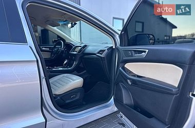 Позашляховик / Кросовер Ford Edge 2017 в Луцьку