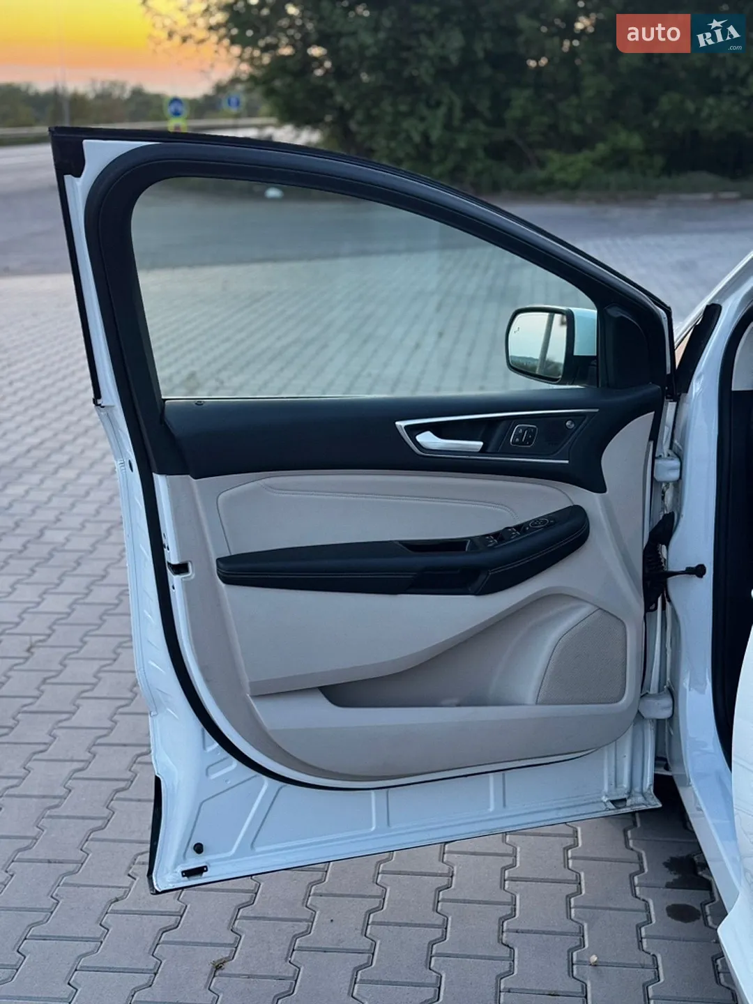 2019 Ford Edge - мініатюра 16